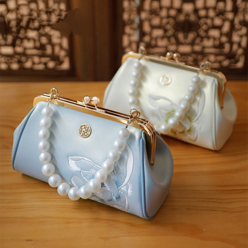 New Chinese style Embroidery Cowhide Leather Kiss Lock Clutch Bag Lotus Evening Handbag