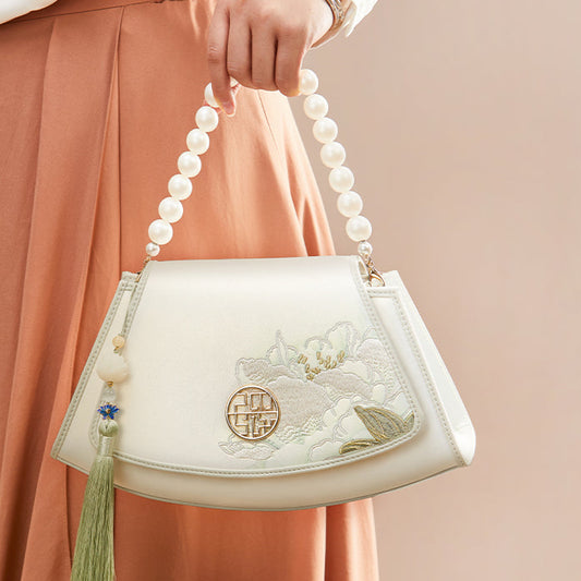 Embroidery Leather Retro White Hibiscus Handbag with Pendant